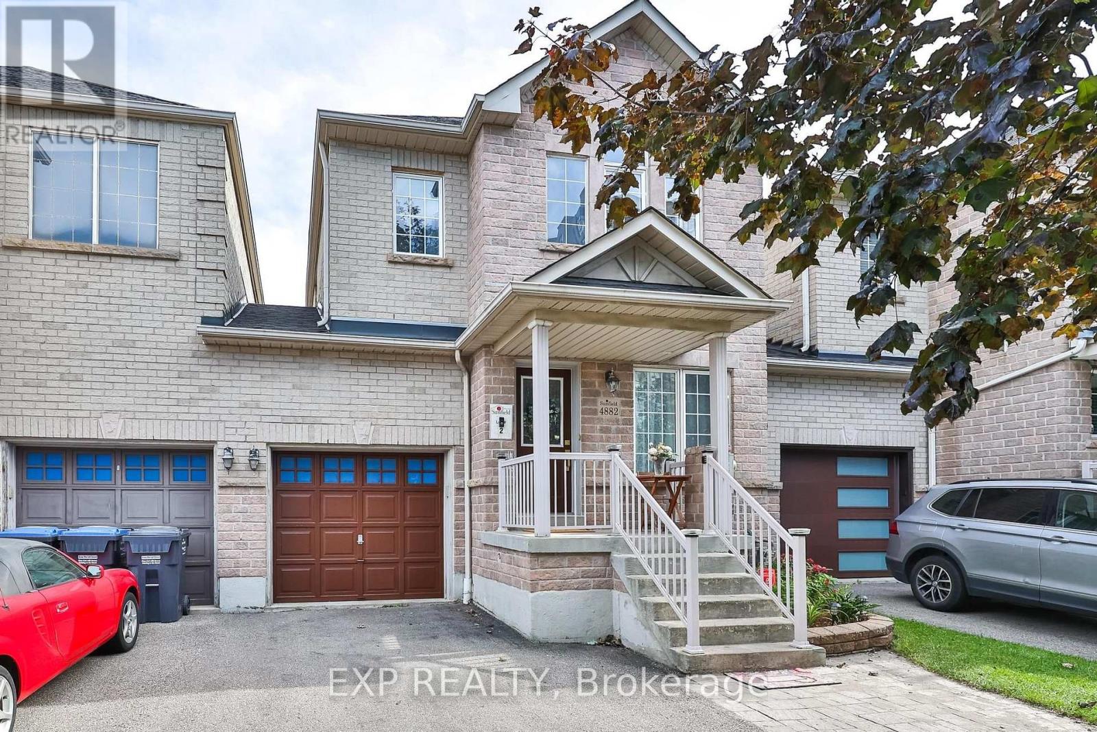 4882 Vienna Court, Mississauga, Ontario  L4Z 4J2 - Photo 1 - W13878760