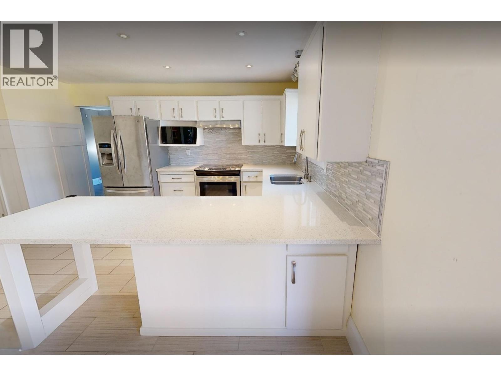 23423 Sandpiper Avenue, Maple Ridge, British Columbia  V2X 9M4 - Photo 11 - R3173849