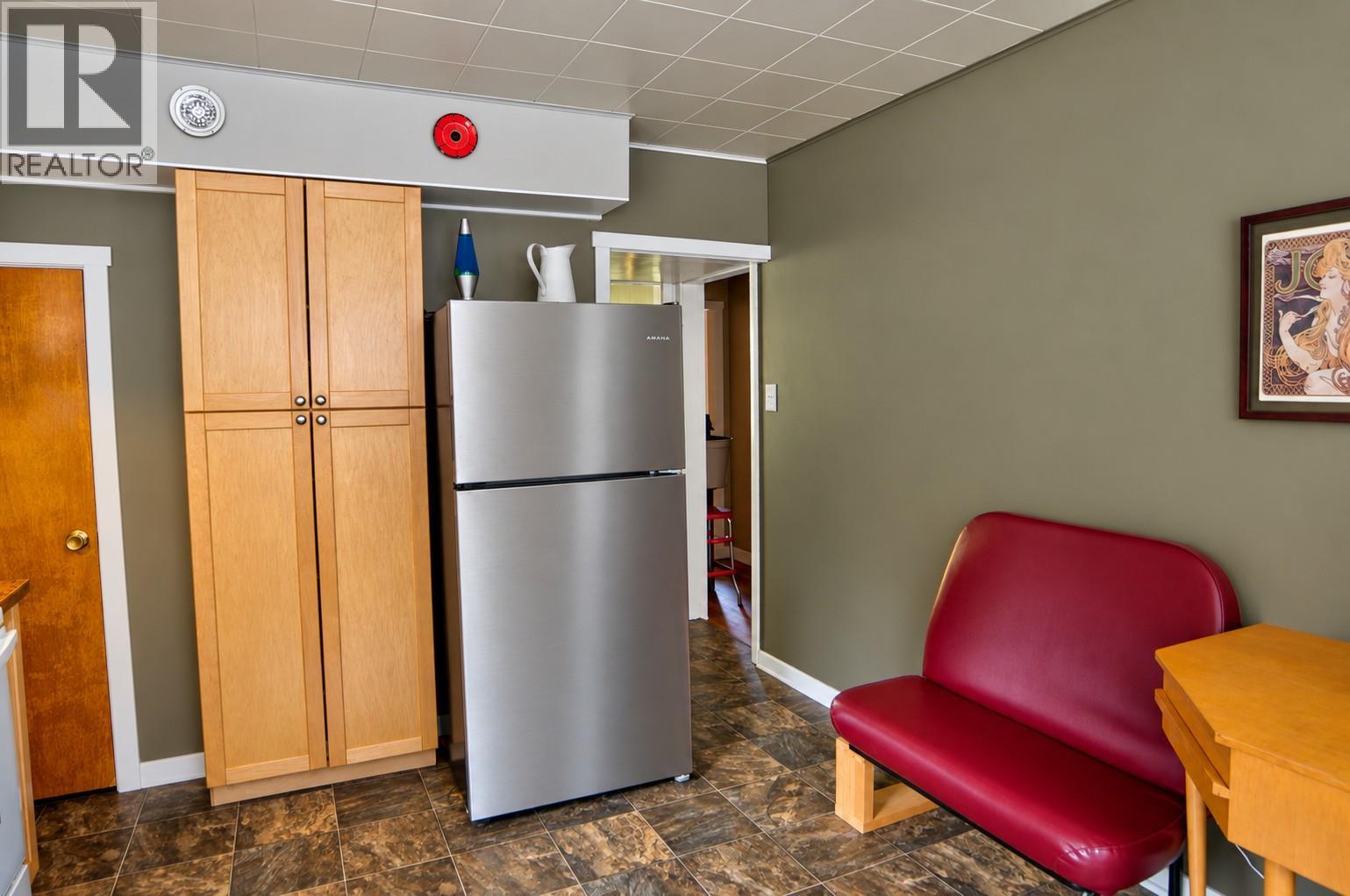 195 Lerose Street, Trail, British Columbia  V1R 3L7 - Photo 6 - 10402098