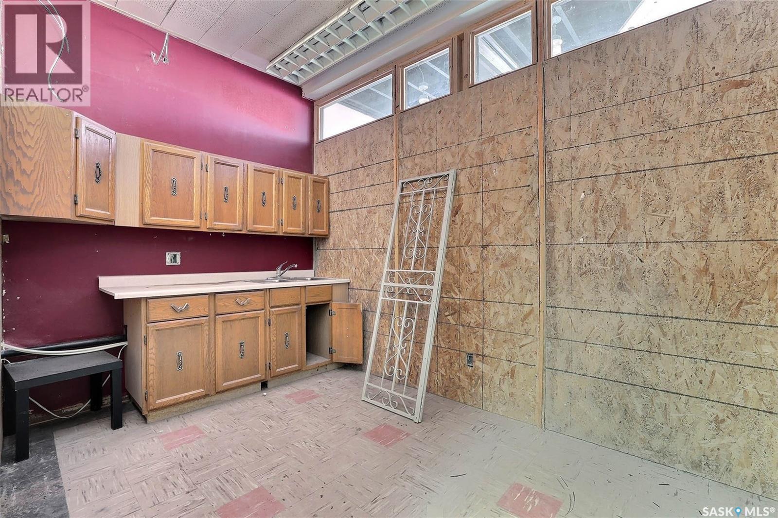 Unit B 2837 Saskatchewan Drive, Regina, Saskatchewan  S4T 1H3 - Photo 19 - SK050611