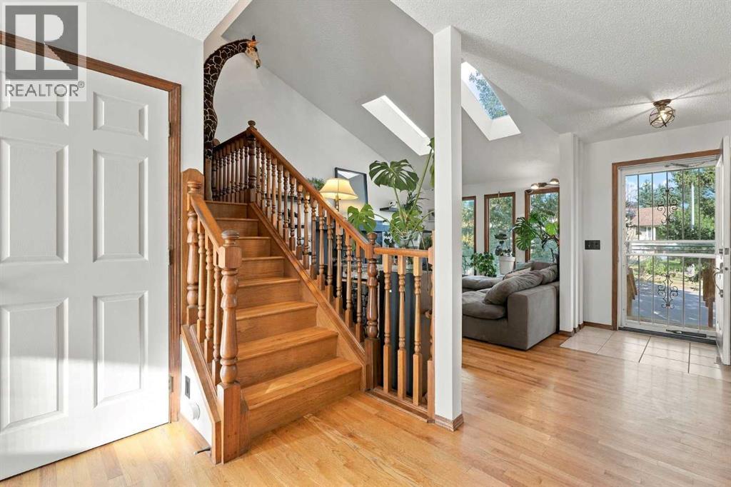 296 Woodbine Boulevard Sw, Calgary, Alberta  T2W 4K7 - Photo 17 - A2350592