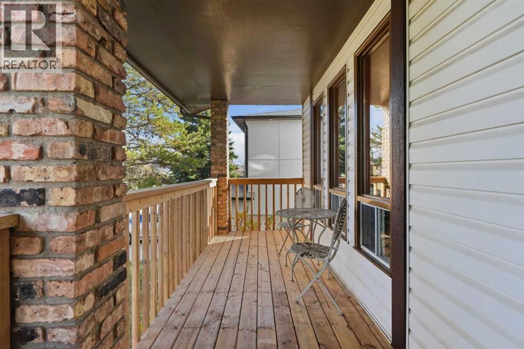 296 Woodbine Boulevard Sw, Calgary, Alberta  T2W 4K7 - Photo 24 - A2350592