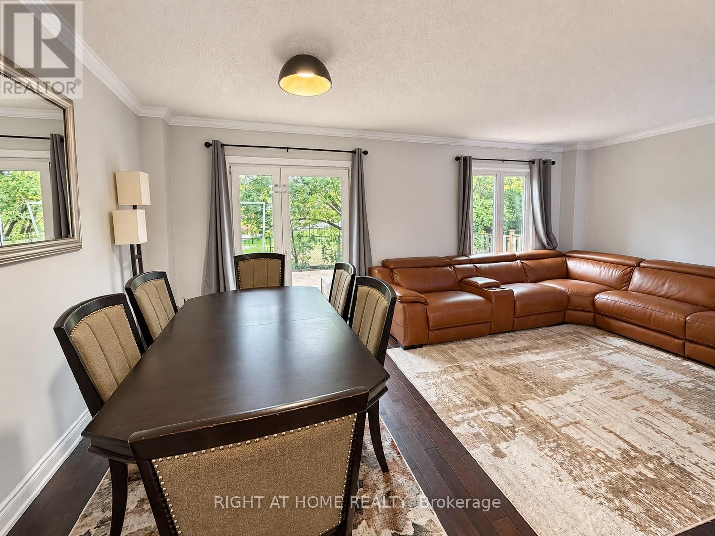 32 Aranka Court, Richmond Hill, Ontario  L4C 7T9 - Photo 10 - N13868250