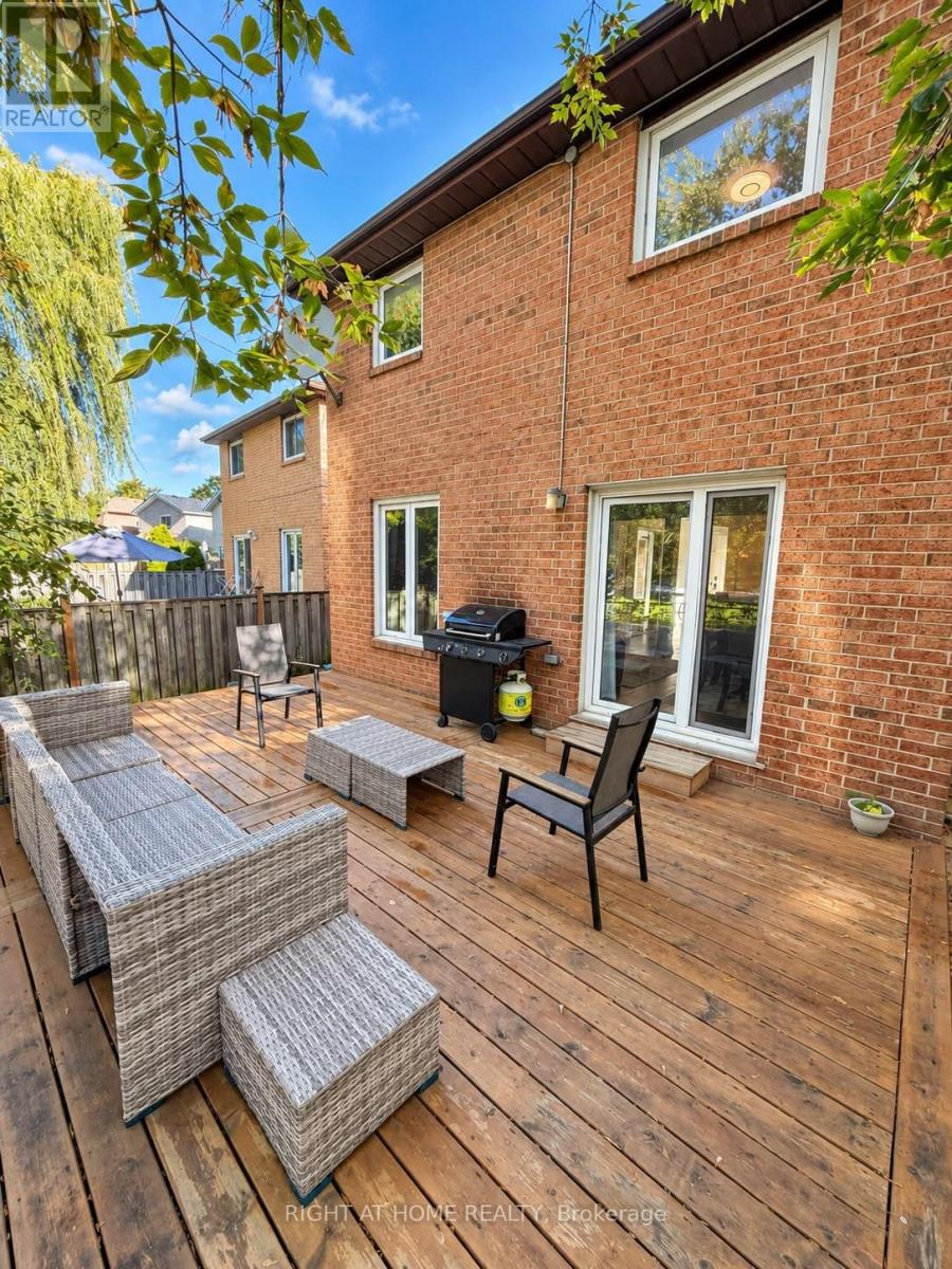 32 Aranka Court, Richmond Hill, Ontario  L4C 7T9 - Photo 28 - N13868250