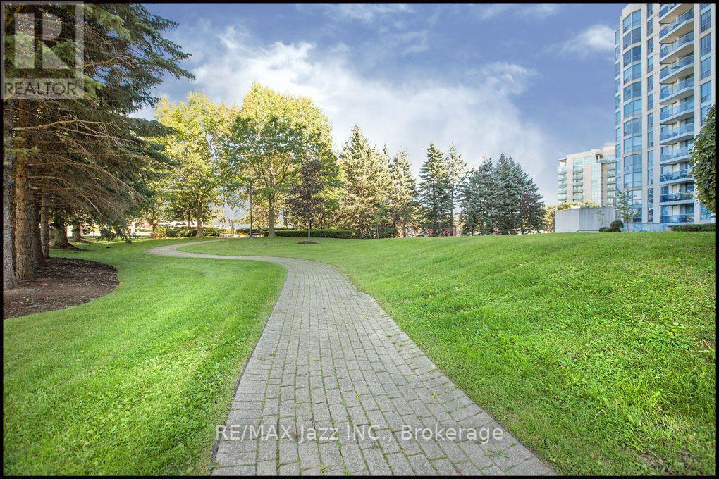 105 - 360 Watson Street W, Whitby, Ontario L1N 9G2 - Photo 31 - E13877332