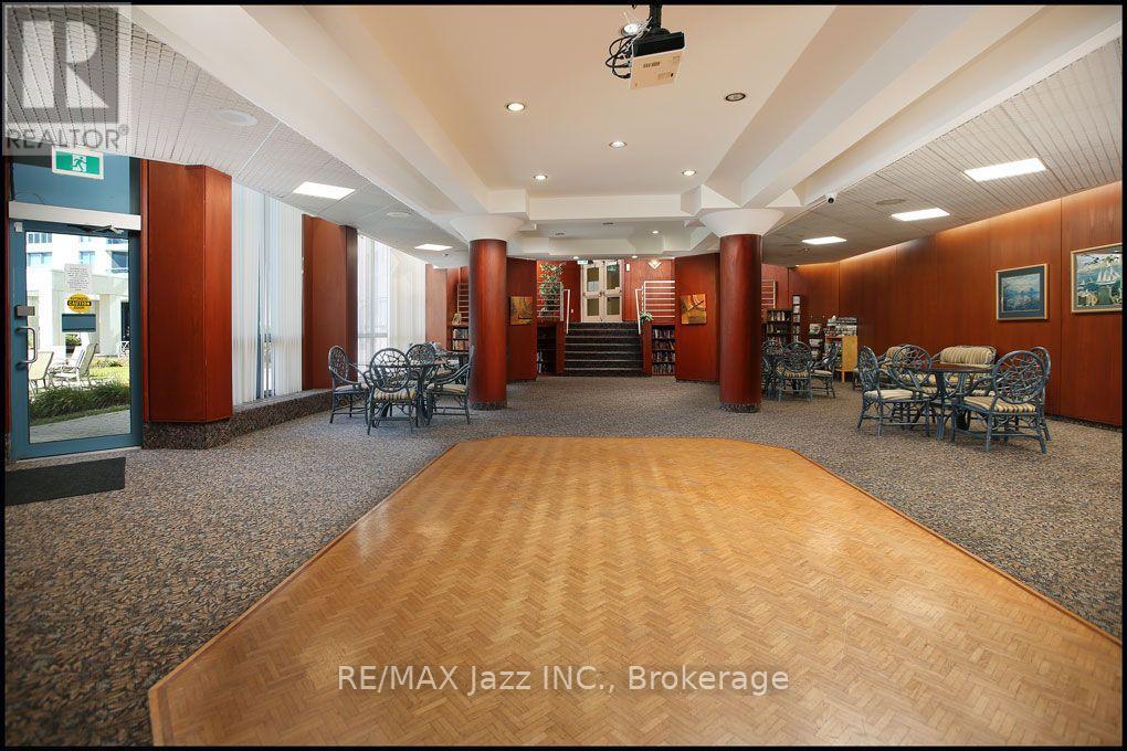 105 - 360 Watson Street W, Whitby, Ontario L1N 9G2 - Photo 30 - E13877332