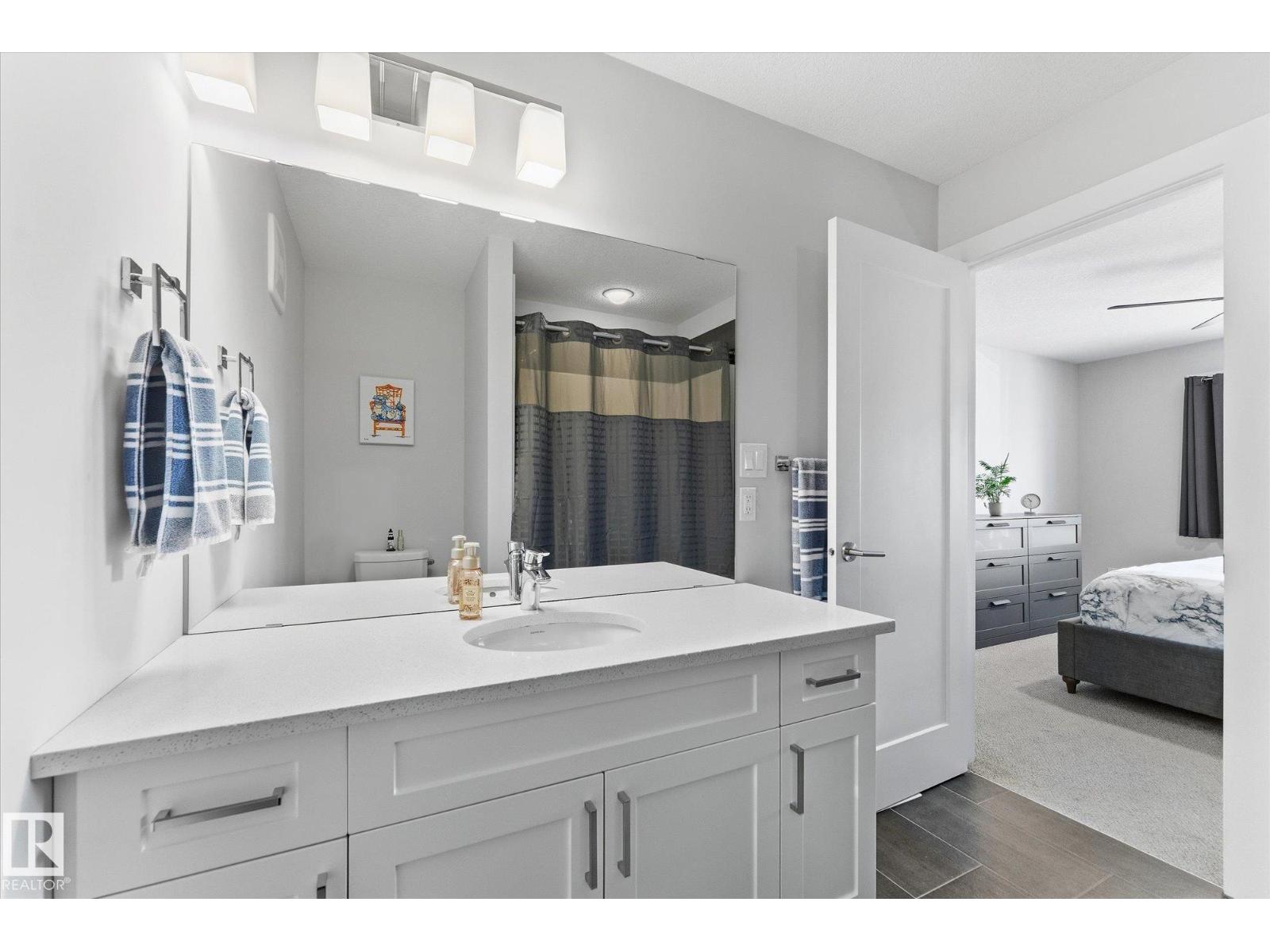 #15 4835 WRIGHT DR SW