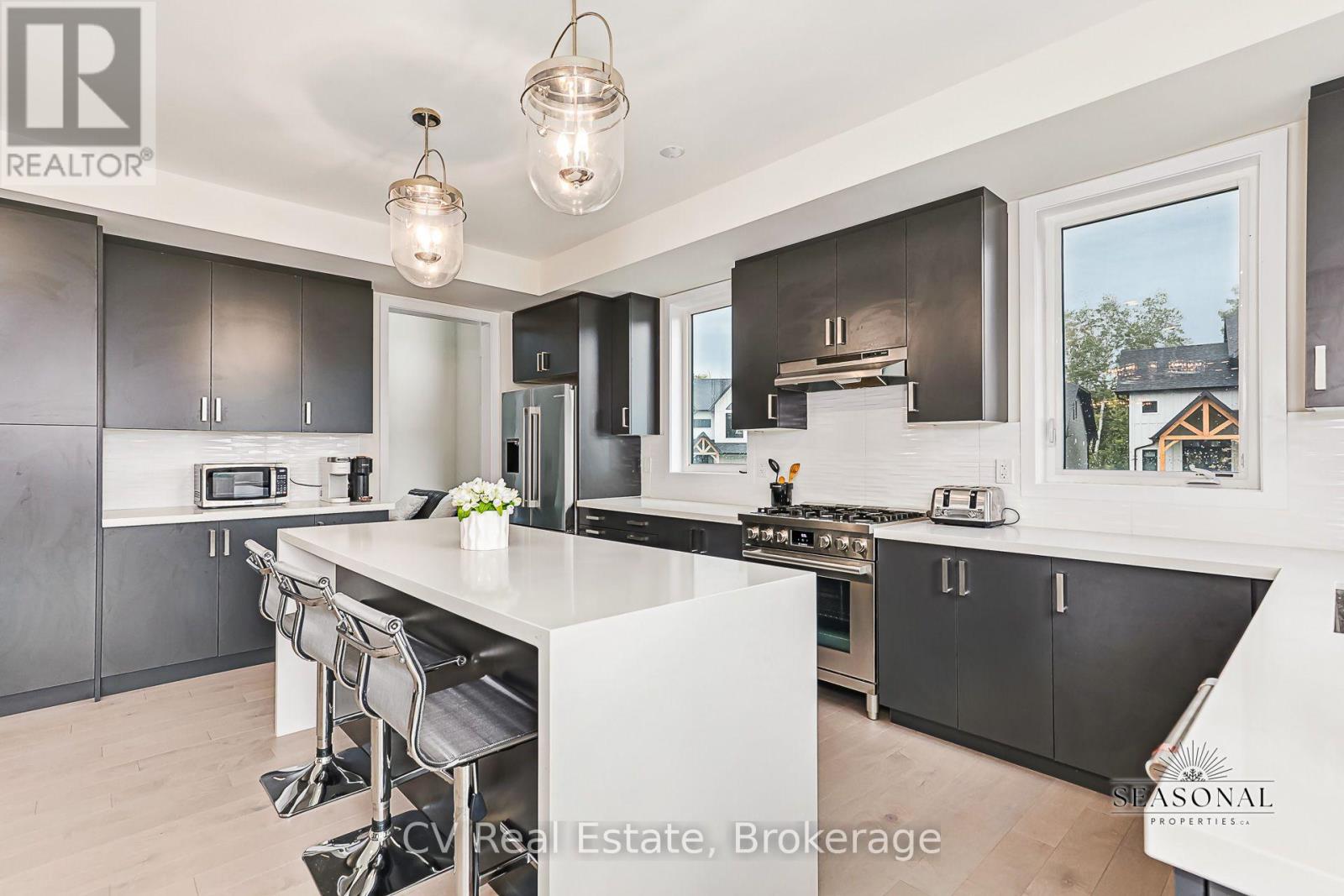 157 Springside Crescent, Blue Mountains, Ontario L9Y 5L3 - Photo 10 - X13878808