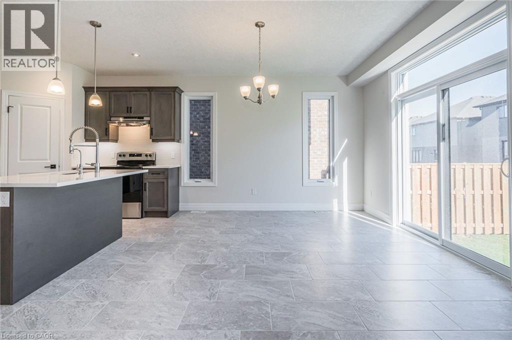 354 Beechdrops Drive, Waterloo, Ontario  N2V 0E8 - Photo 5 - 40870017