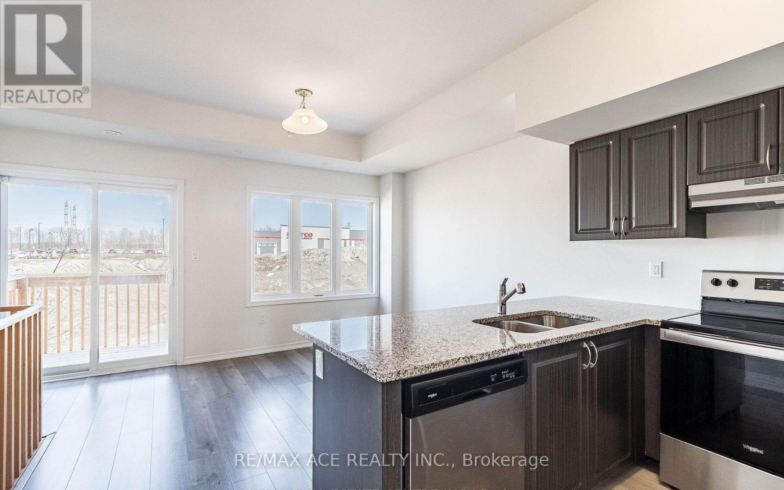 109 - 2560 Barbarolli Path, Oshawa, Ontario  L1L 0P9 - Photo 7 - E13878828