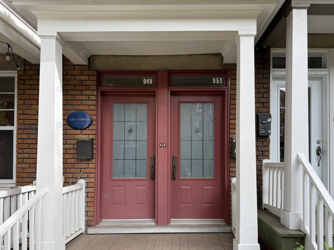 949 Av. Casot Québec (La Cité-Limoilou) Quebec Canada G1S2Y2 2