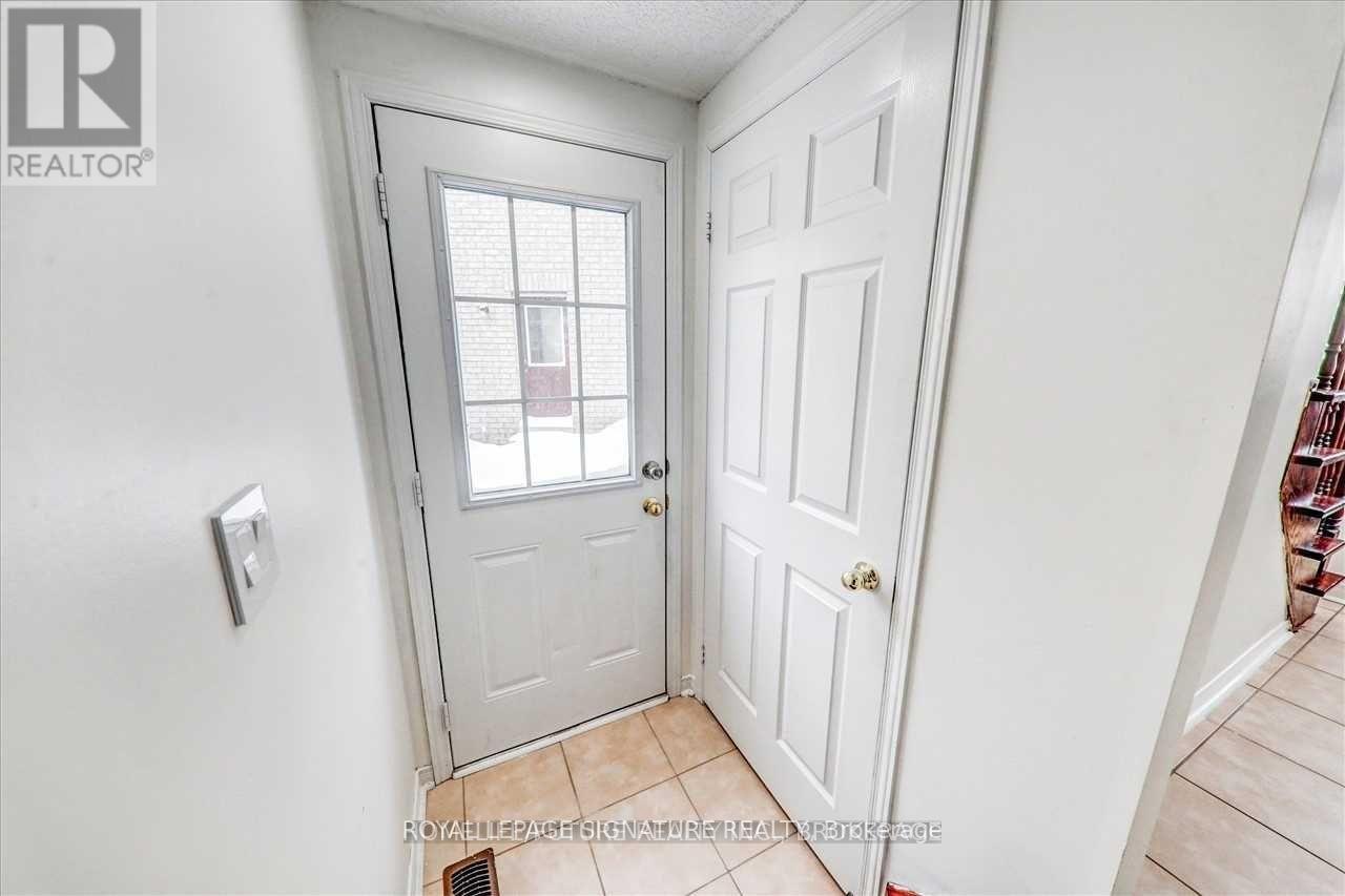 56 Jackson Eli Way, Markham, Ontario  L3S 0C4 - Photo 8 - N13878802