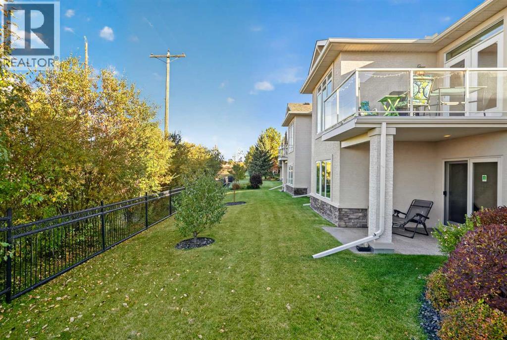 111 Tuscany Ravine Heights NW