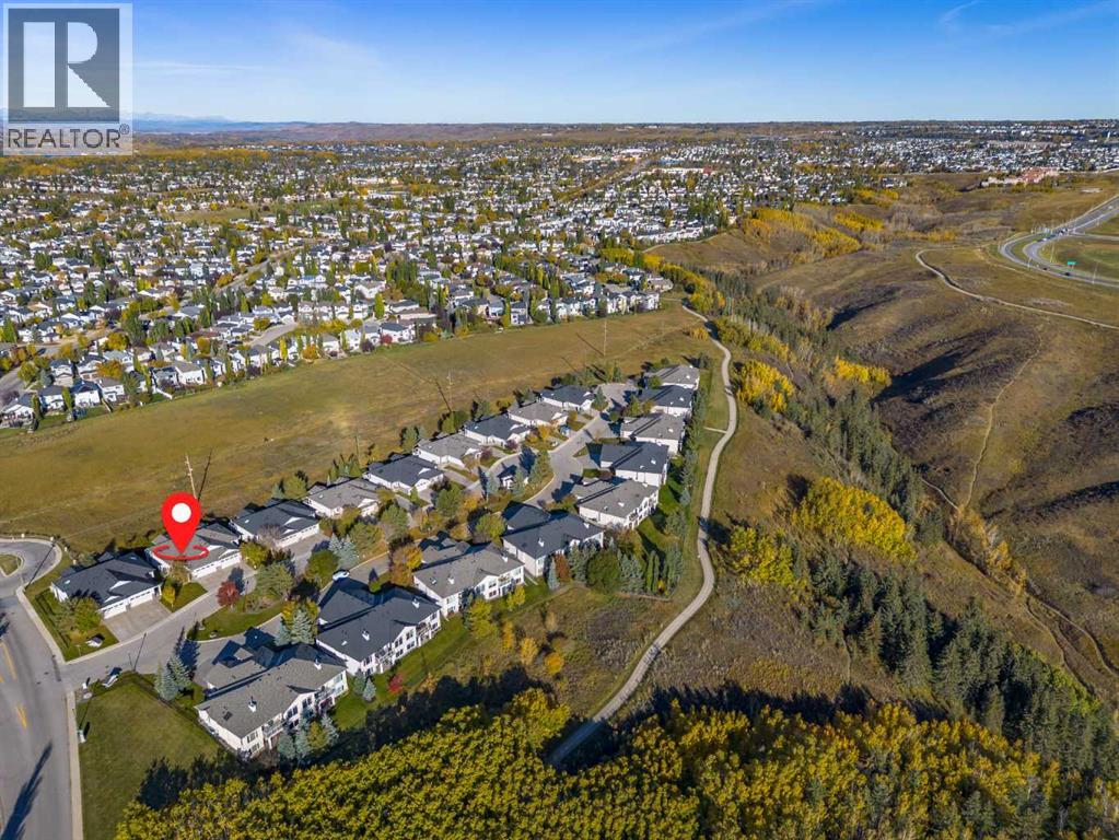 111 Tuscany Ravine Heights NW