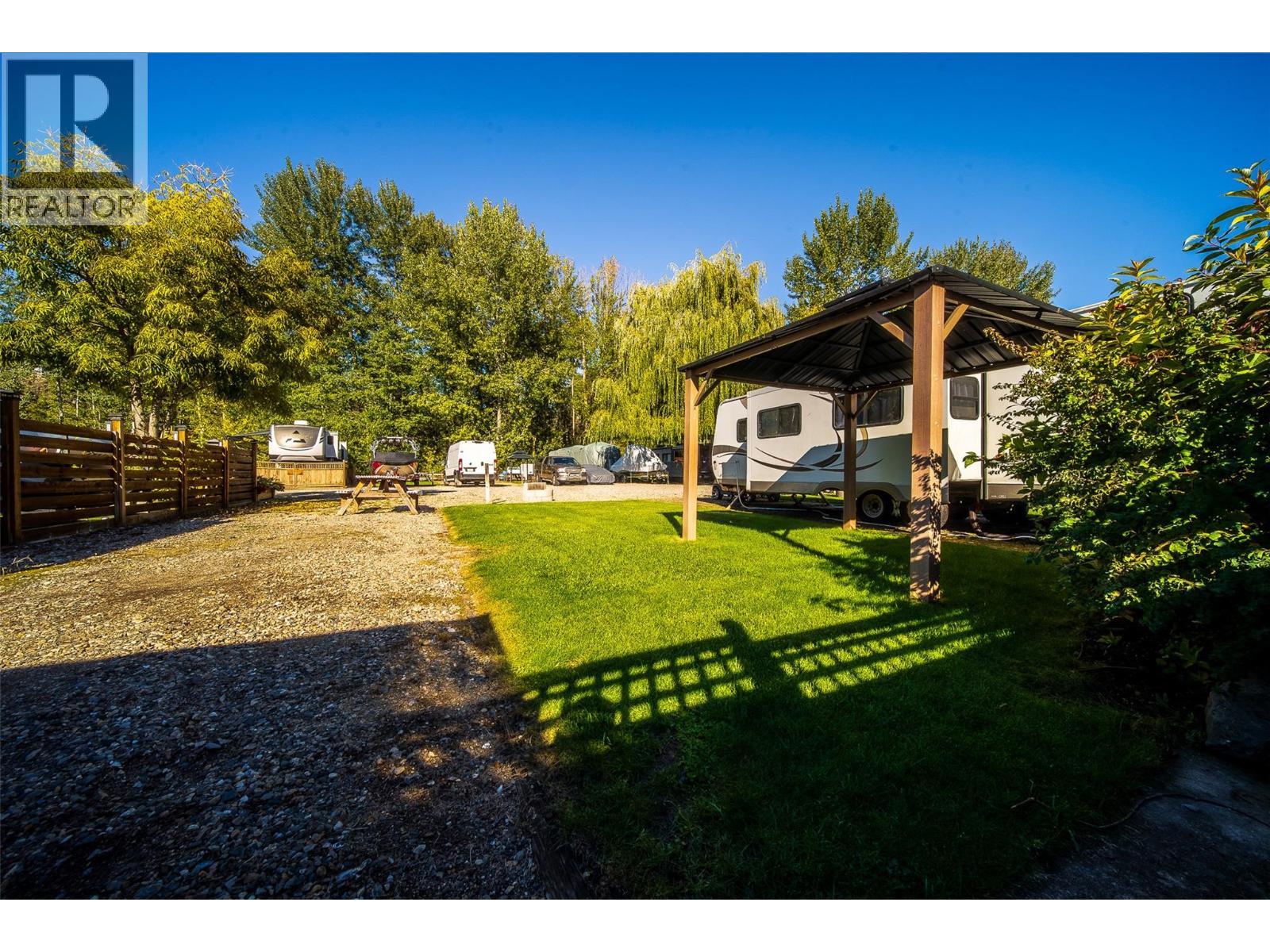 46 Cottonwood Drive N