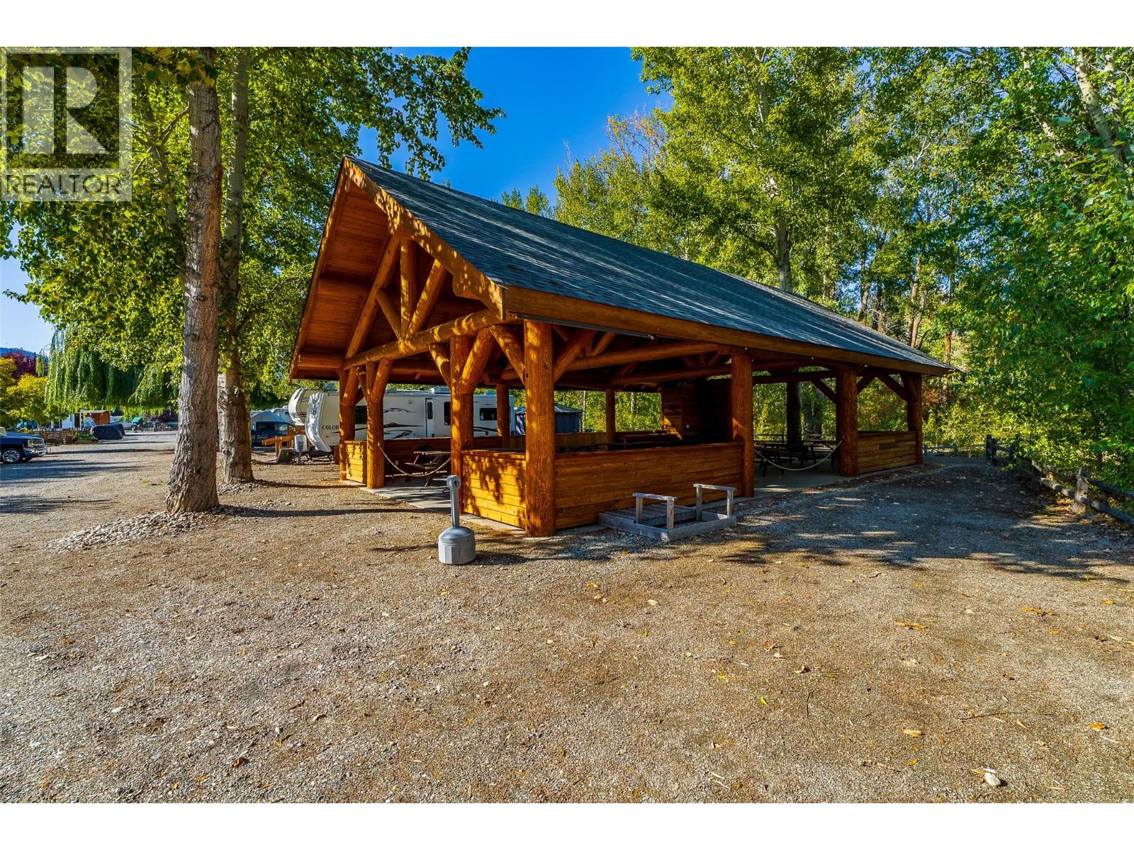 46 Cottonwood Drive N