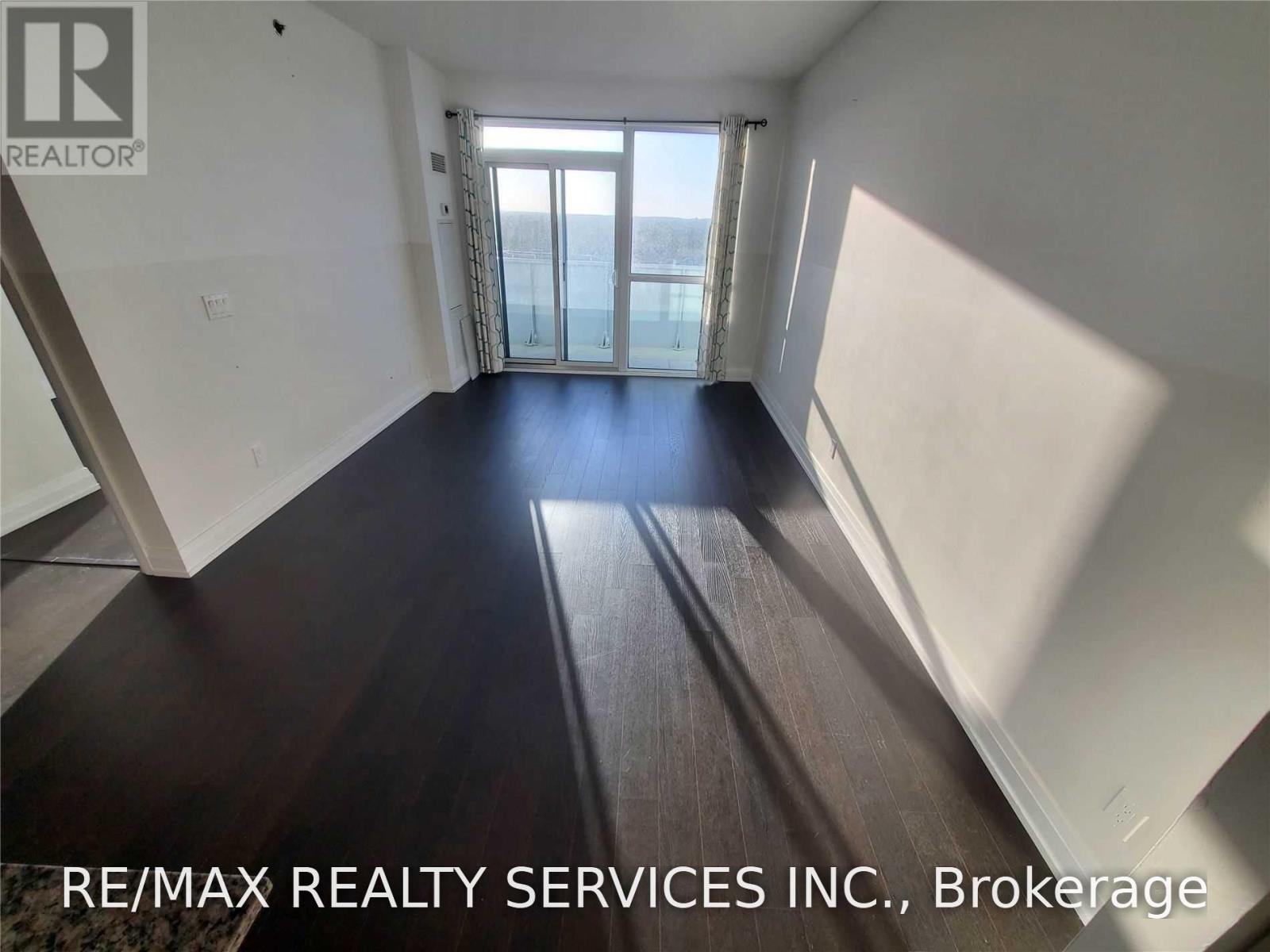 1701 - 65 Speers Road, Oakville, Ontario  L6K 3V5 - Photo 8 - W13878820