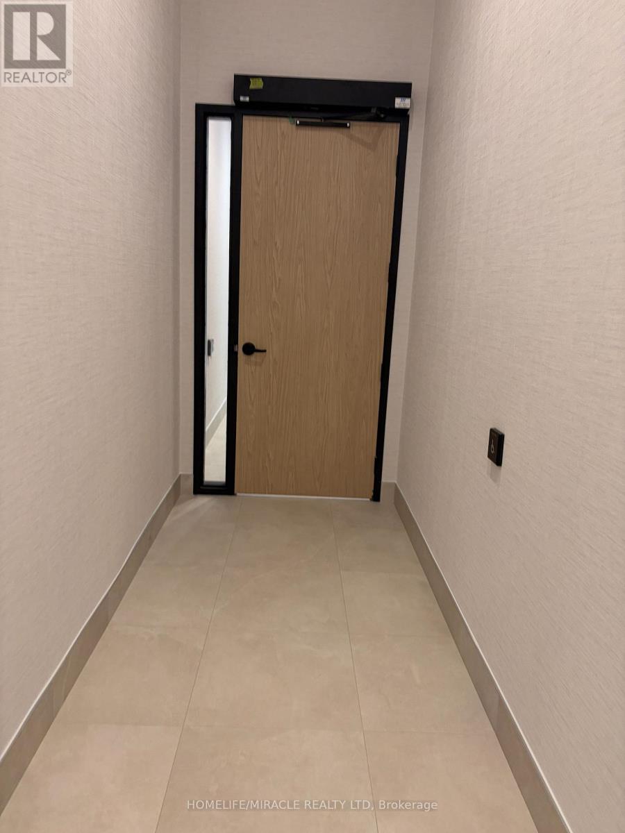 523 - 1381 Lakeshore Road E, Mississauga, Ontario  L5E 1G6 - Photo 39 - W13878832