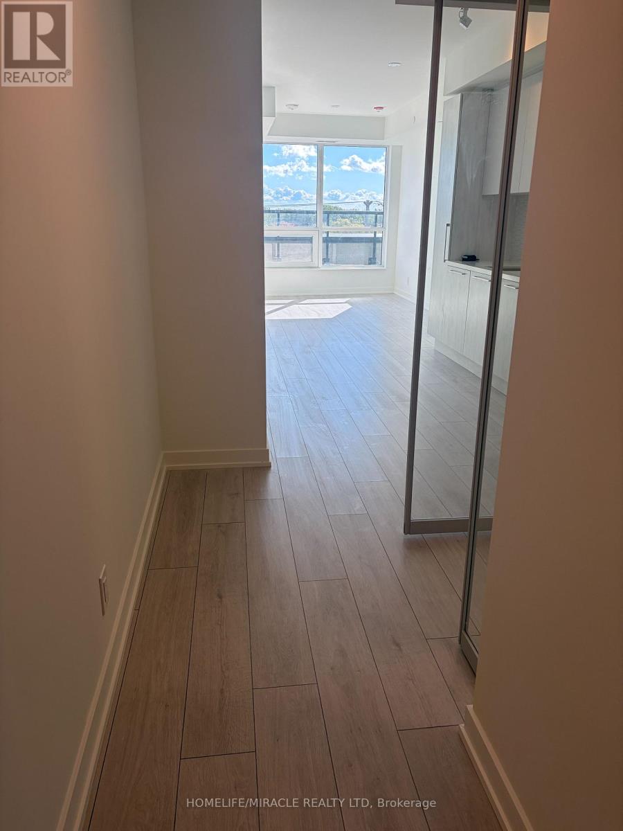 523 - 1381 Lakeshore Road E, Mississauga, Ontario  L5E 1G6 - Photo 8 - W13878832