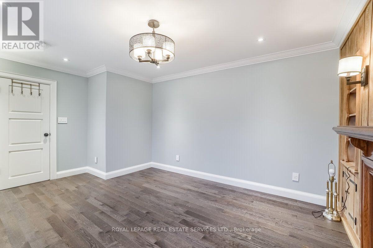 880 Royal York Road, Toronto, Ontario  M8Y 2V6 - Photo 22 - W13878838