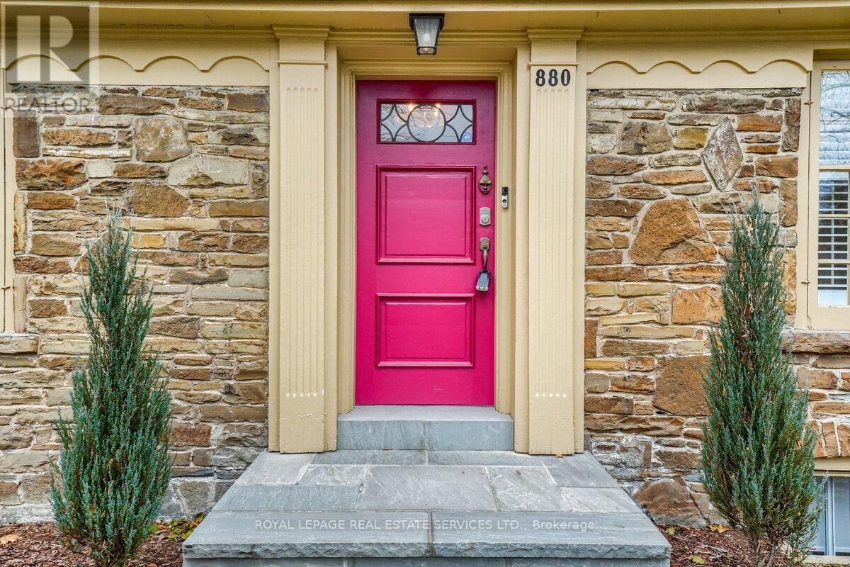 880 Royal York Road, Toronto, Ontario  M8Y 2V6 - Photo 6 - W13878838
