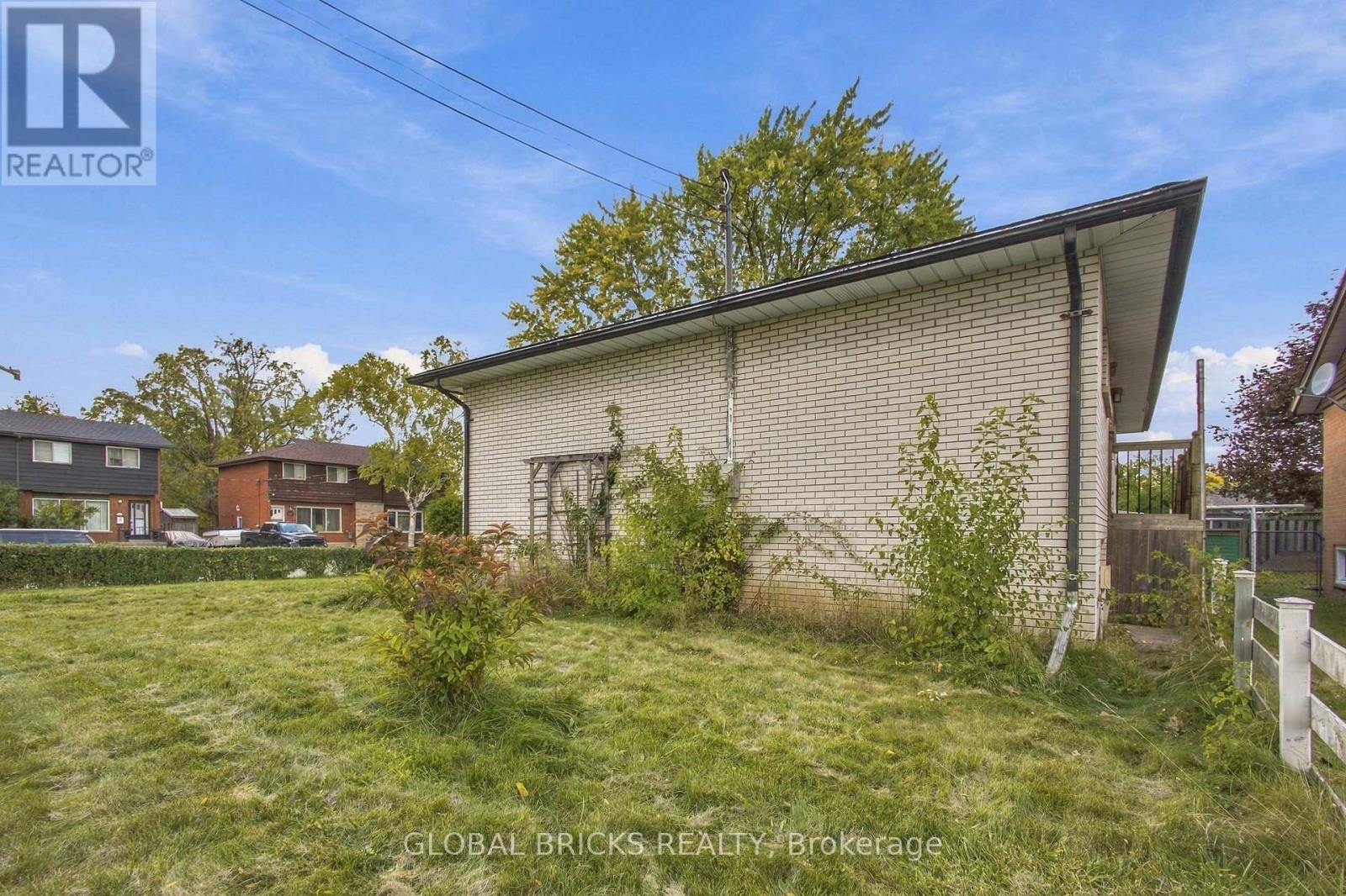 18 Falesy Avenue, Kitchener, Ontario  N2A 1N8 - Photo 37 - X13878794