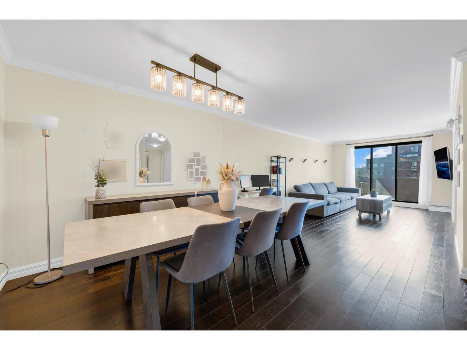 5740 Av. Rembrandt|#703 Côte-Saint-Luc Quebec Canada H4W2Z2 2