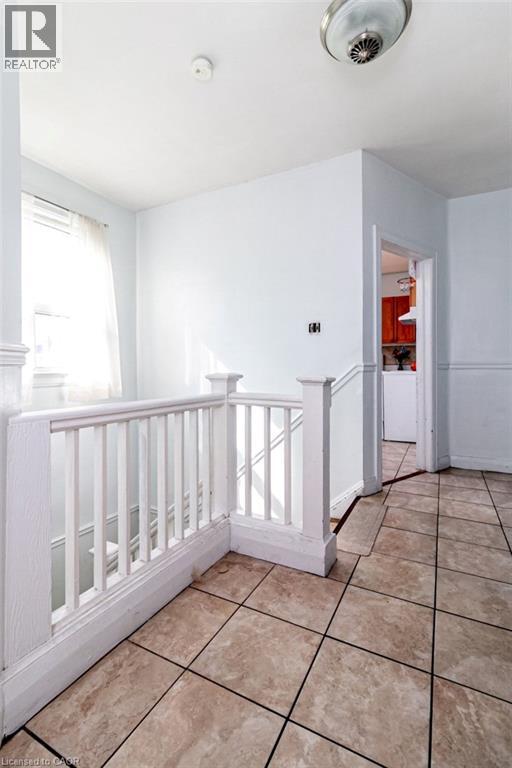 548 Beach Road, Hamilton, Ontario  L8H 3K9 - Photo 16 - 40869592