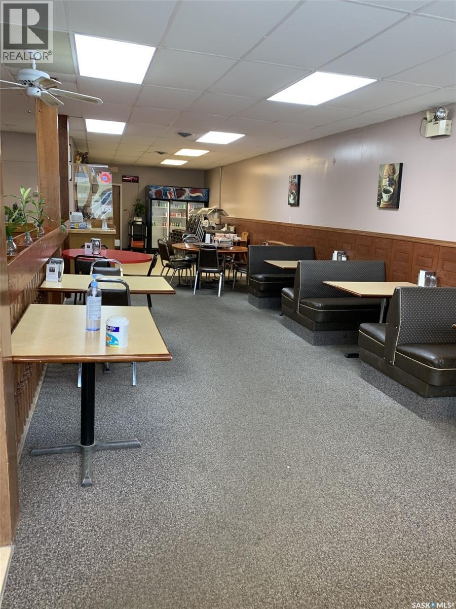 77 Main Street N, Wadena, Saskatchewan  S0K 4J0 - Photo 2 - SK050728