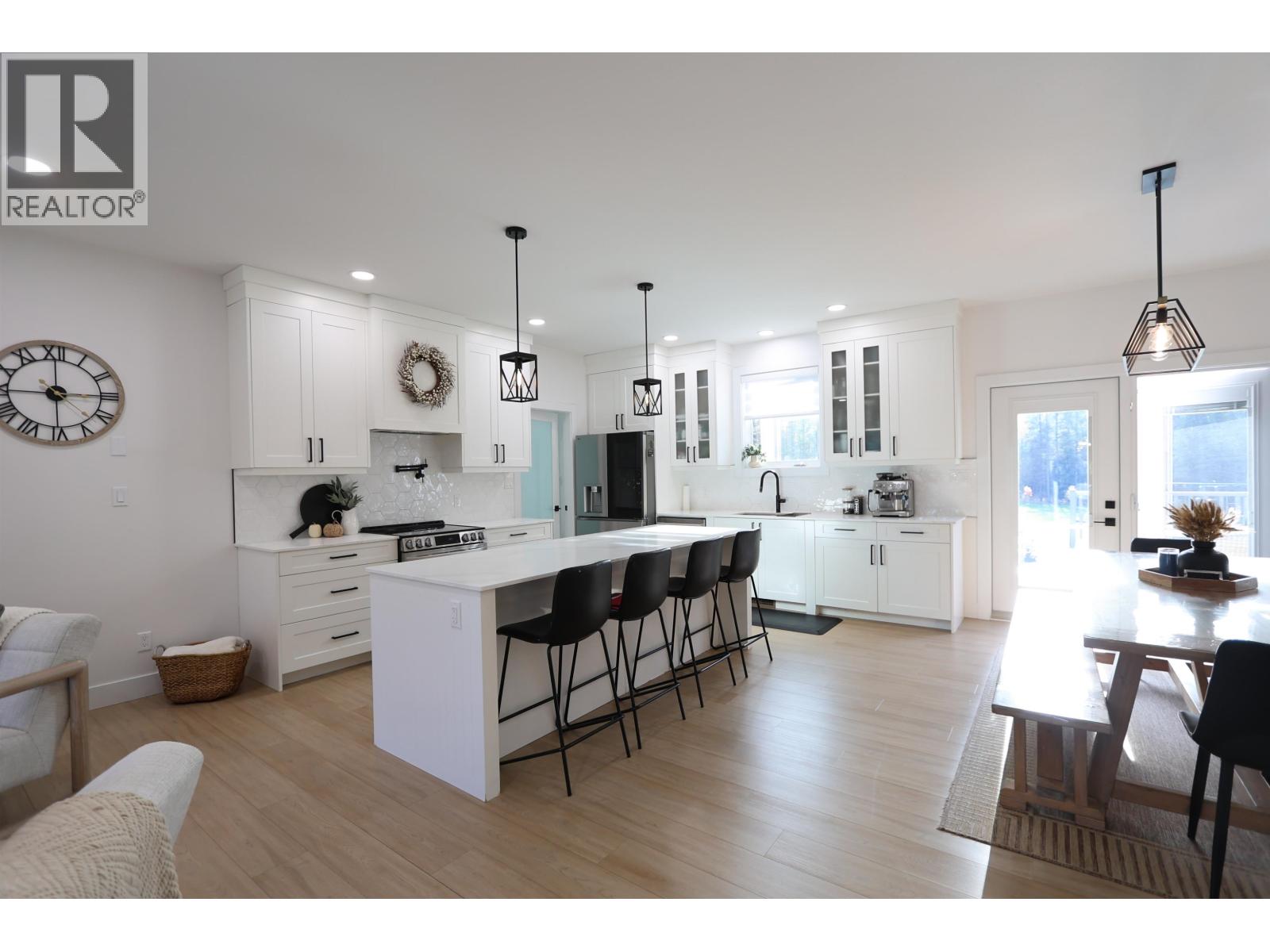 51925 GUEST FRONTAGE ROAD