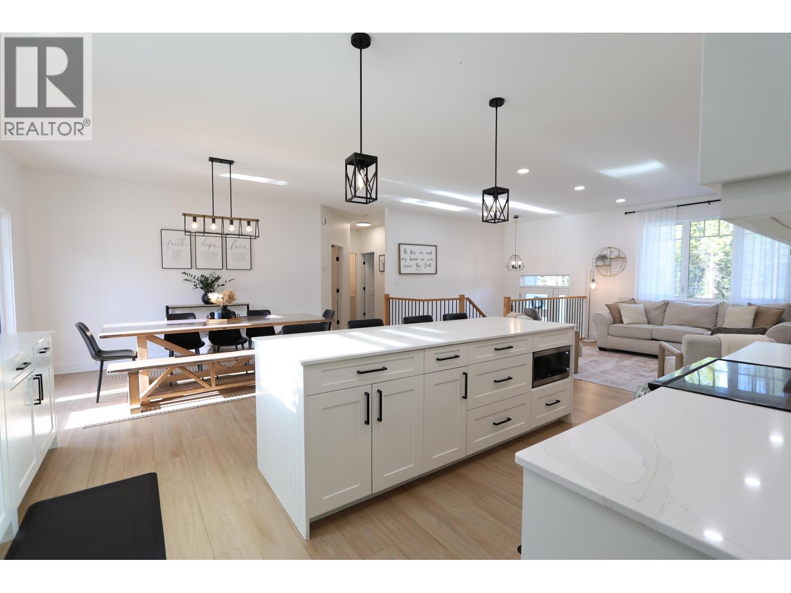 51925 GUEST FRONTAGE ROAD
