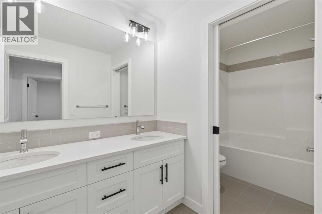 153 Snowberry Common SE, Calgary, Alberta  T3M 4G6 - Photo 38 - A2339049