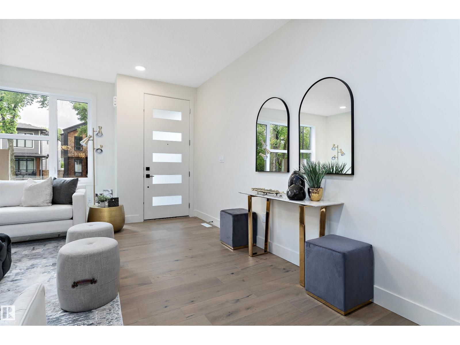 10965 129 ST NW