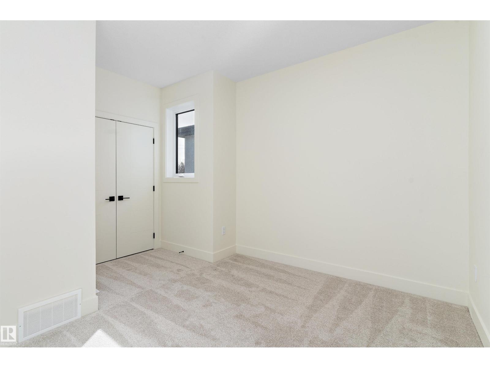 10965 129 ST NW