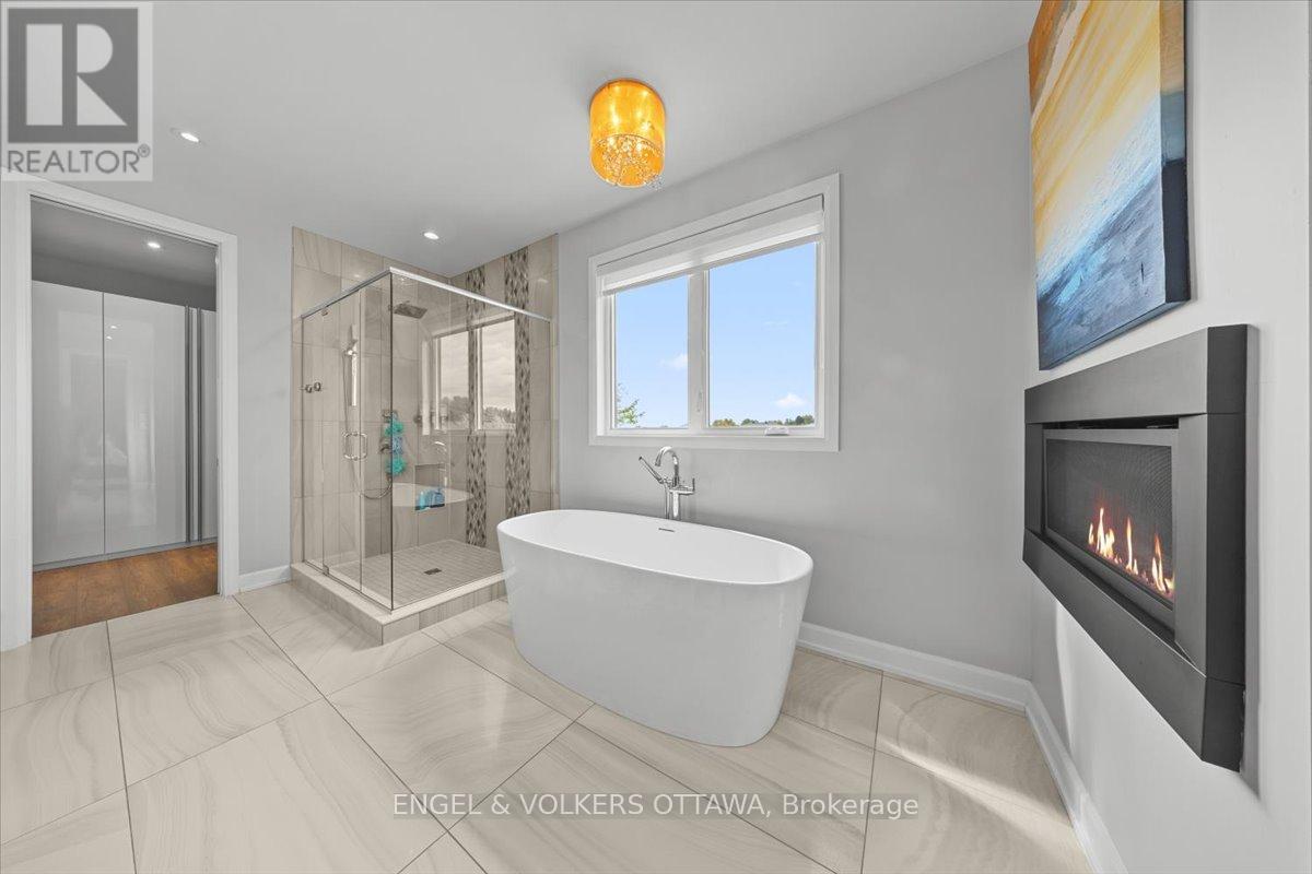 348 St-Tropez Street, Russell, Ontario  K0A 1W0 - Photo 28 - X13878896