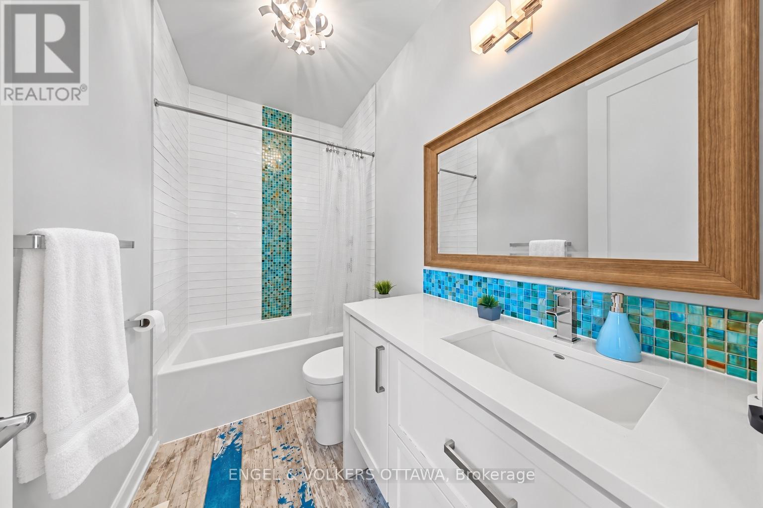 348 St-Tropez Street, Russell, Ontario  K0A 1W0 - Photo 35 - X13878896