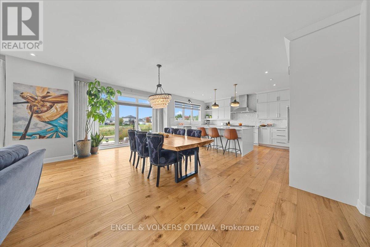 348 St-Tropez Street, Russell, Ontario  K0A 1W0 - Photo 6 - X13878896