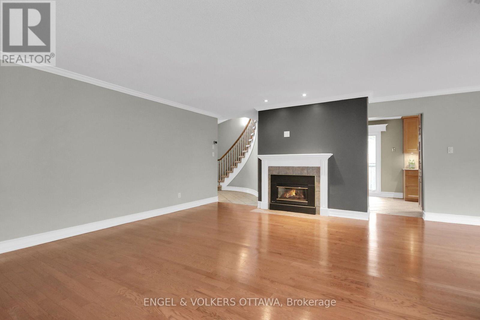 24 Tammela Court, Ottawa, Ontario  K1T 2E7 - Photo 16 - X13878908