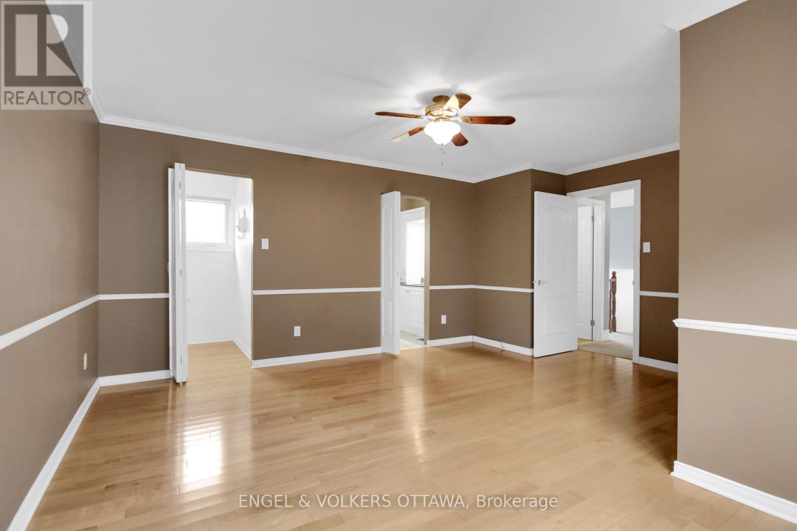 24 Tammela Court, Ottawa, Ontario  K1T 2E7 - Photo 30 - X13878908