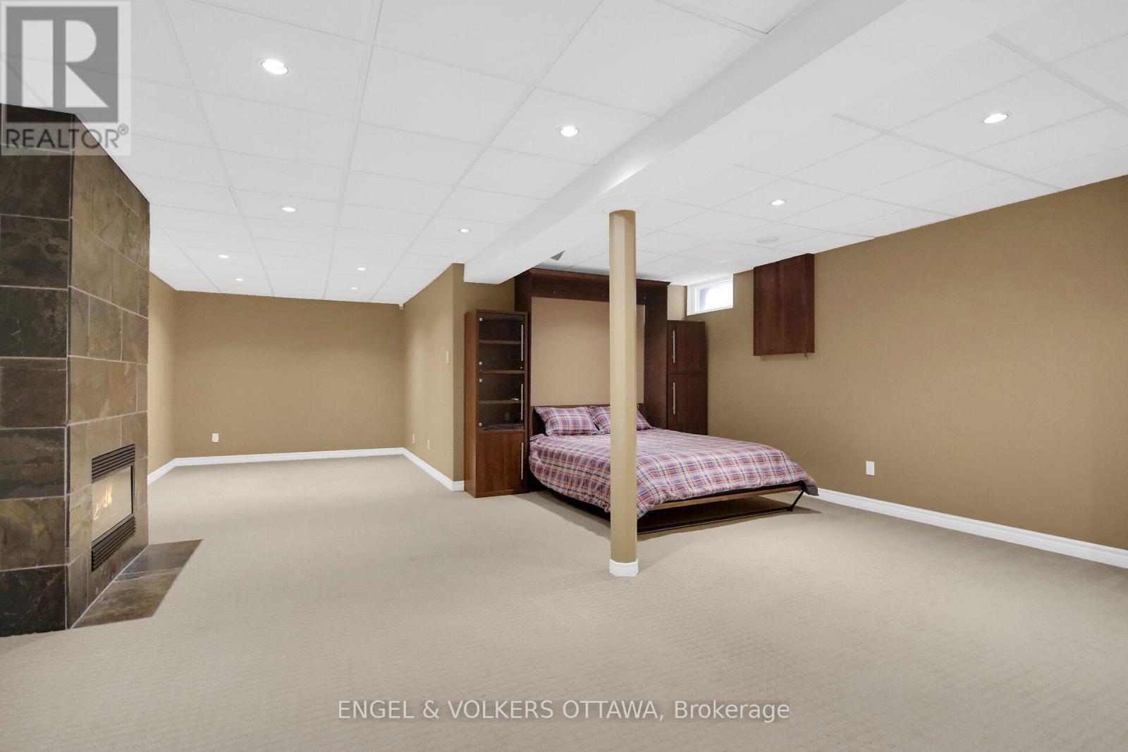 24 Tammela Court, Ottawa, Ontario  K1T 2E7 - Photo 38 - X13878908