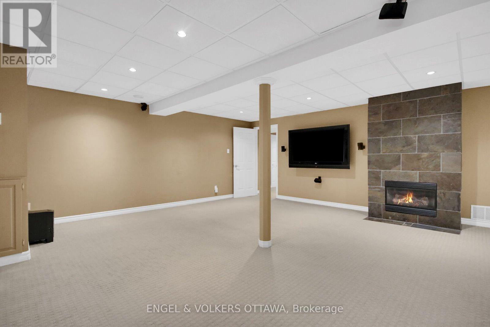 24 Tammela Court, Ottawa, Ontario  K1T 2E7 - Photo 39 - X13878908