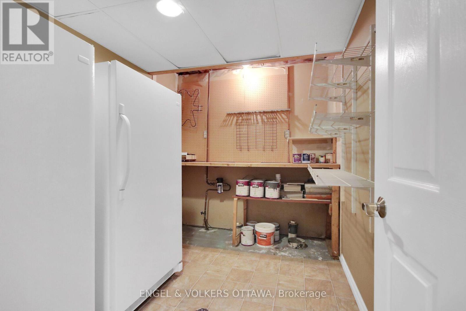 24 Tammela Court, Ottawa, Ontario  K1T 2E7 - Photo 45 - X13878908