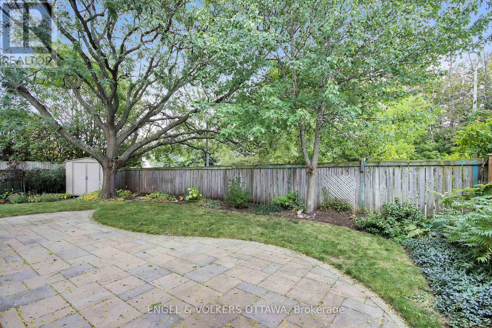 24 Tammela Court, Ottawa, Ontario  K1T 2E7 - Photo 47 - X13878908
