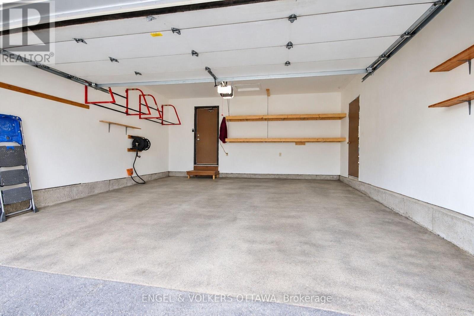 24 Tammela Court, Ottawa, Ontario  K1T 2E7 - Photo 49 - X13878908