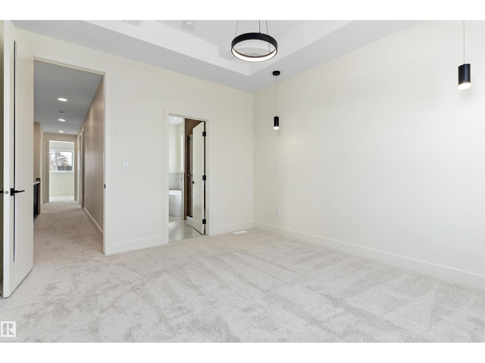 10965 129 ST NW