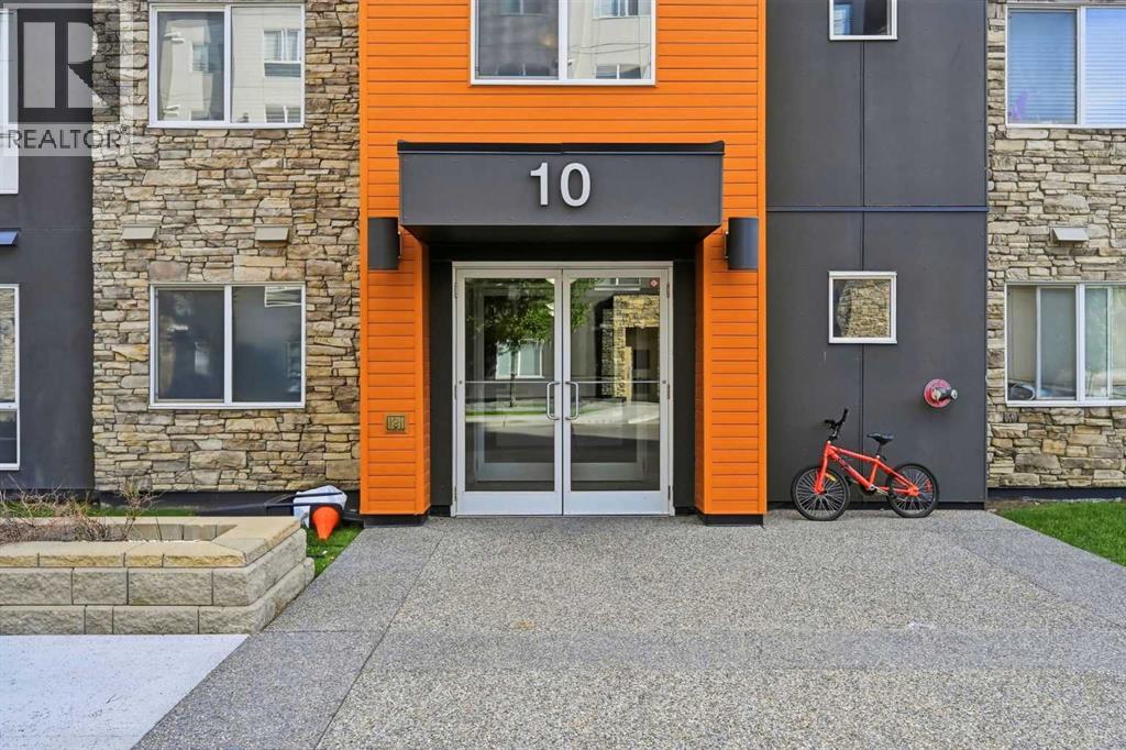 504, 10 Kincora Glen Park NW, Calgary, Alberta  T3R 1K1 - Photo 3 - A2349425