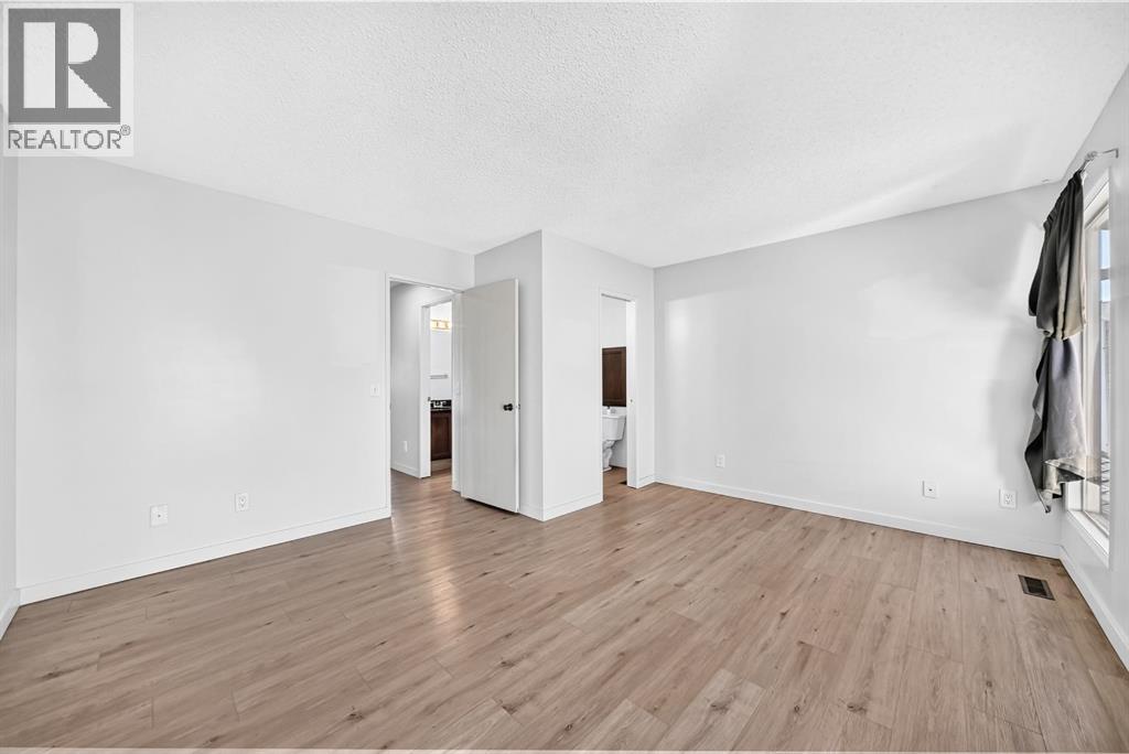 52 Templegreen Bay NE