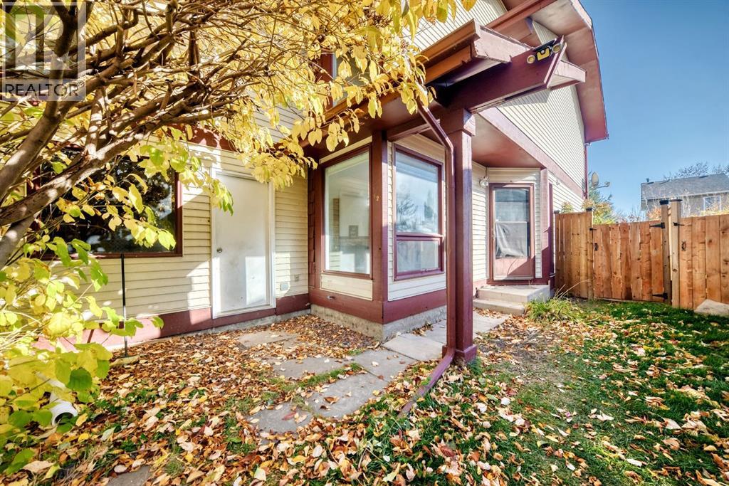 52 Templegreen Bay NE