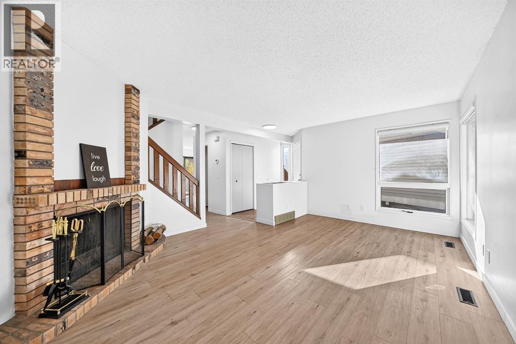 52 Templegreen Bay NE