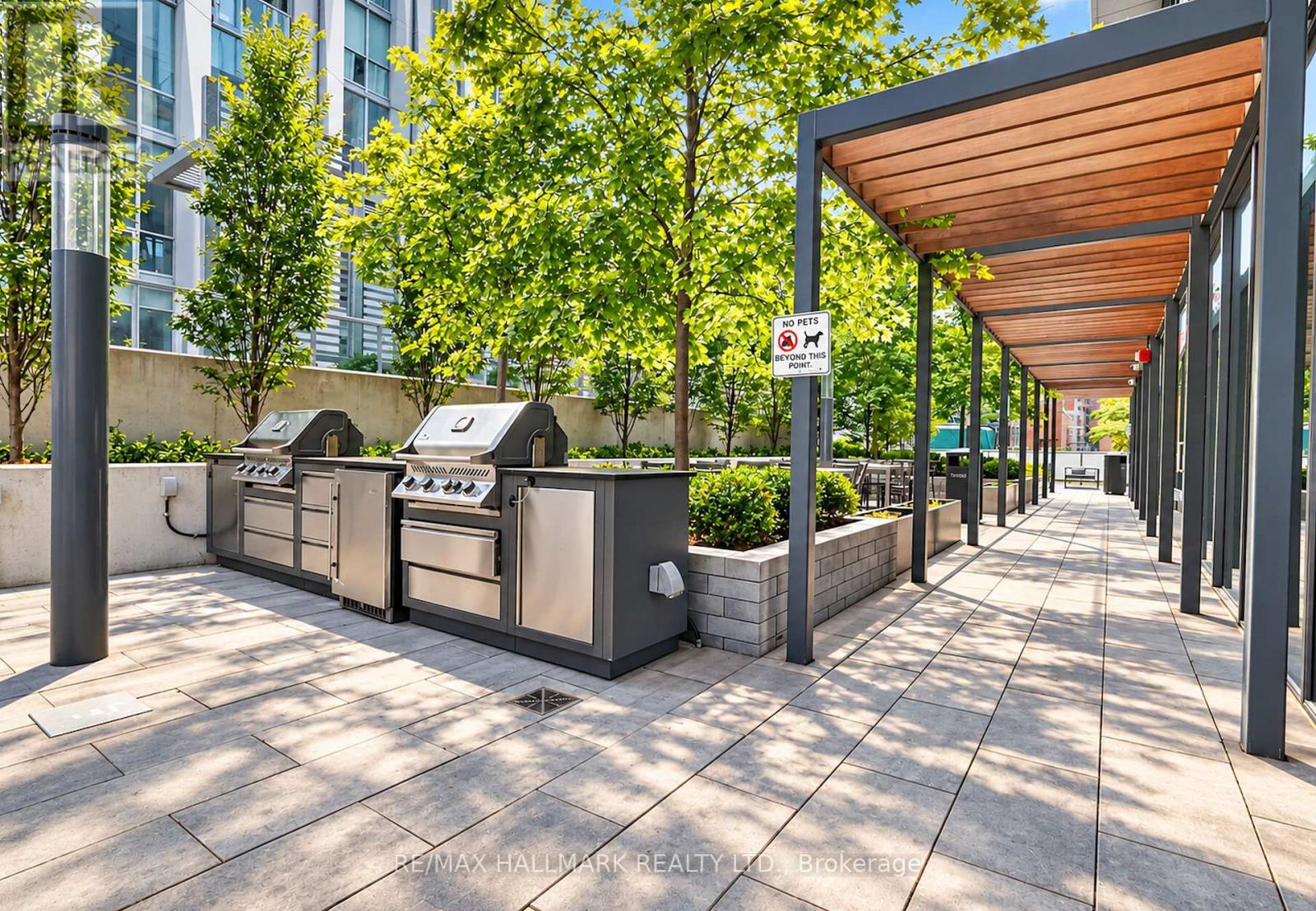 1402 - 8 Cumberland Street, Toronto, Ontario  M4W 0B6 - Photo 22 - C13809342
